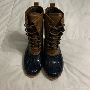 Brown leather Duck boots